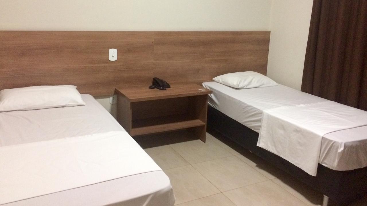 Cast Comfort Hotel Paranaíba Exterior foto
